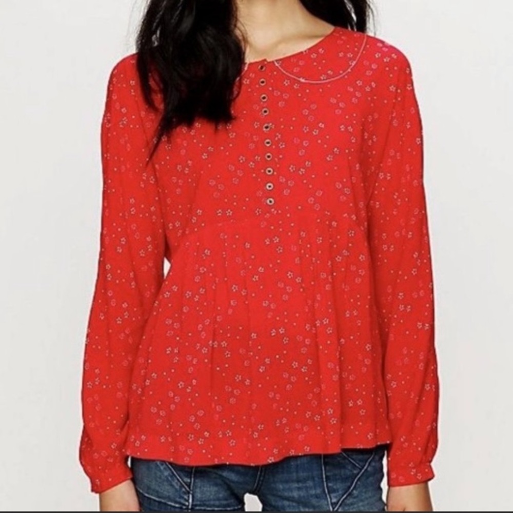 Free People Peter Pan collar long sleeve floral button red boho Blouse Medium